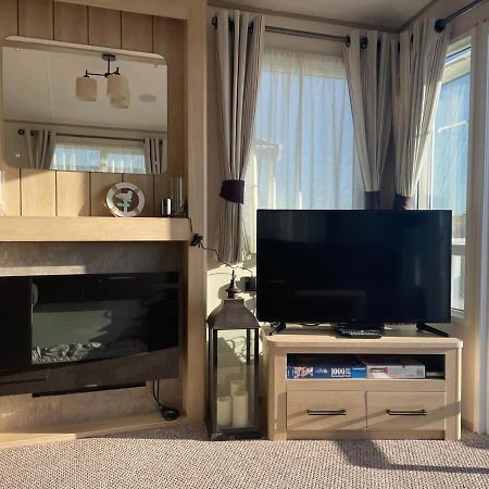 74 Bayside Cove Pevensey Bay Holiday Park ภายนอก รูปภาพ