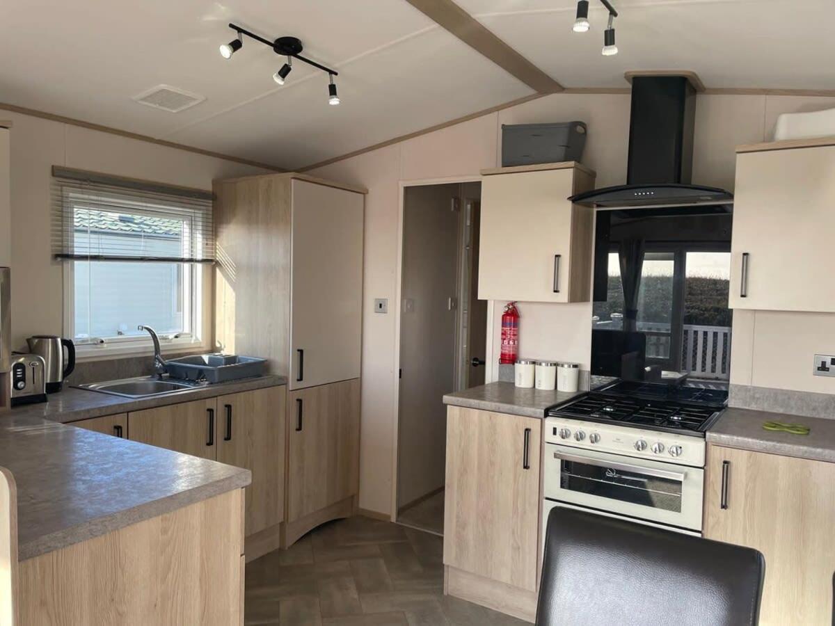 74 Bayside Cove Pevensey Bay Holiday Park ภายนอก รูปภาพ